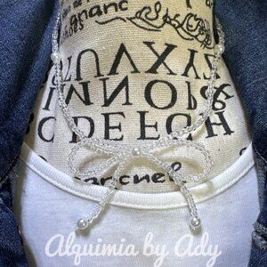 BURLESQUE + White bow beaded short necklace Baby doll jewelry